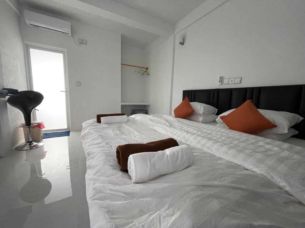 Dacha Thoddoo White Sand 외부 사진